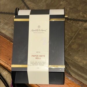Hearth & Hand Black and Gold Paper Note Roll
